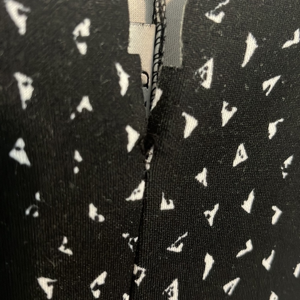 EUC | Black/White Print | MIDI Dress - Picture 4 of 6